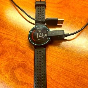Garmin Forerunner 235
